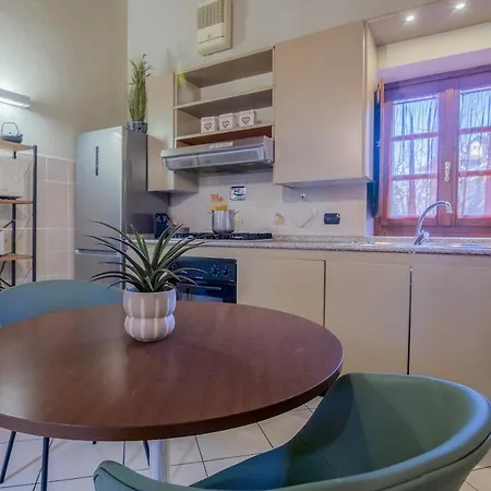 Vista Arco D'augusto With Garage Aosta