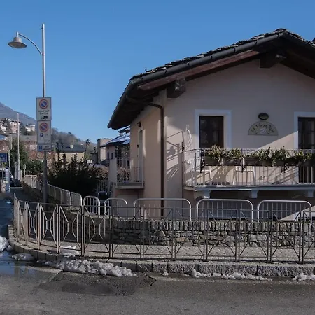 Vista Arco D'augusto With Garage Aosta
