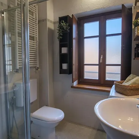 Vista Arco D'augusto With Garage Lägenhet Aosta