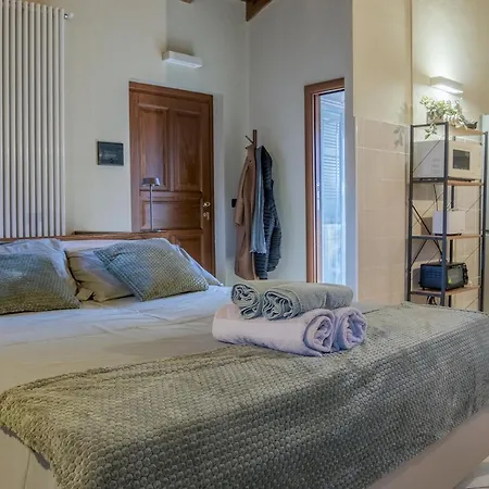 Vista Arco D'augusto With Garage Aosta