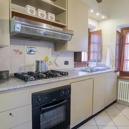 Vista Arco D'augusto With Garage * Aosta